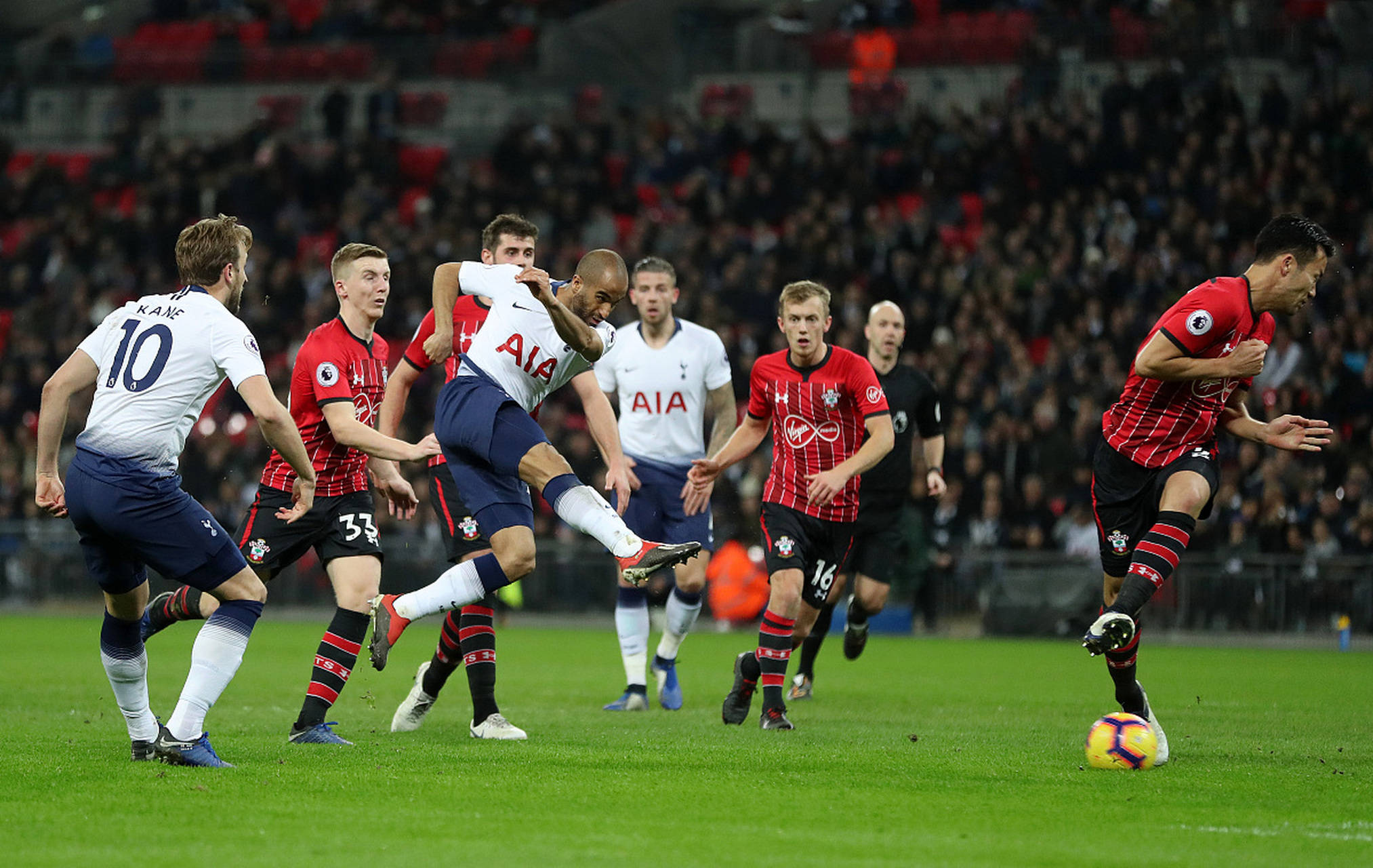 数据榜首齐 数据榜首齐