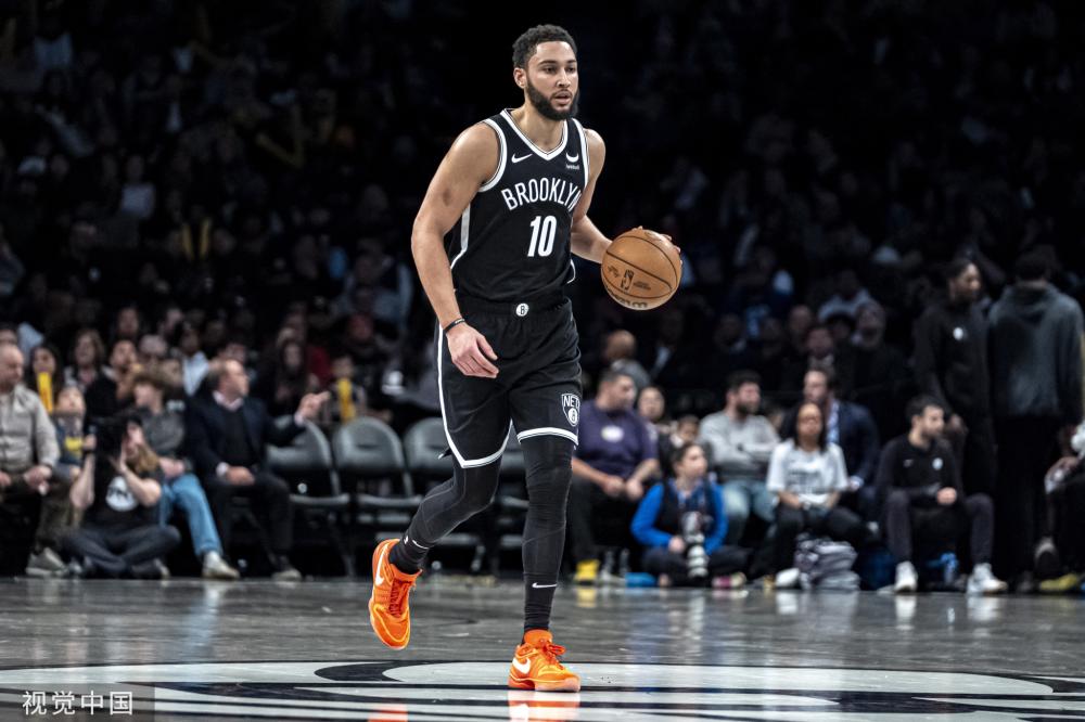 而阿尔维斯 而阿尔维斯