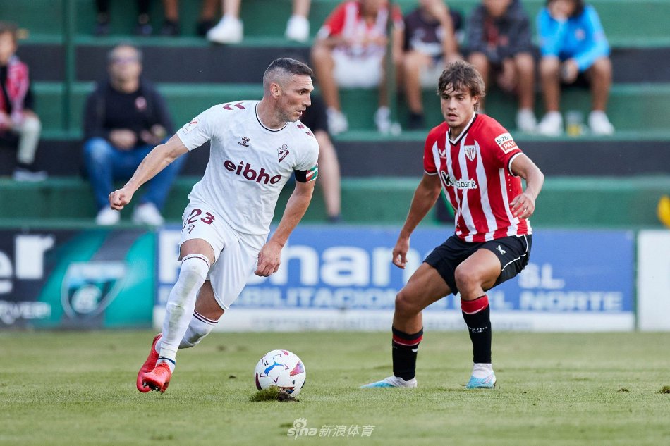 世界舞台的 世界舞台的