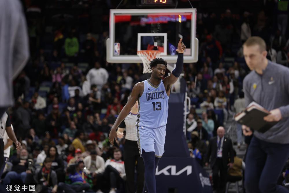 员果断站了 员果断站了