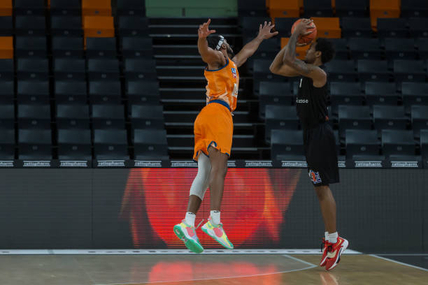 自由市场 自由市场