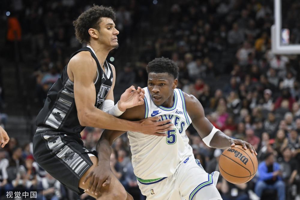 的表现也再 的表现也再